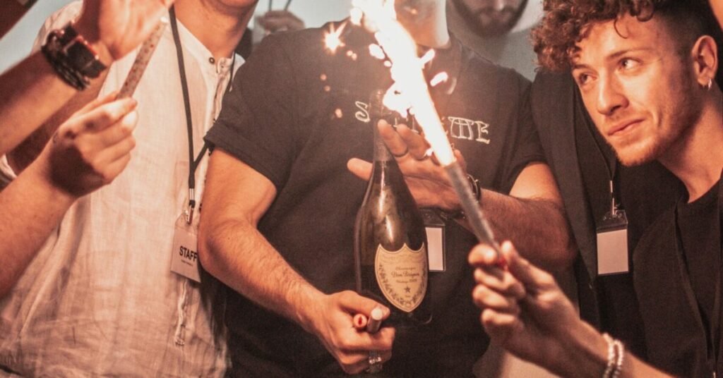 7 Tips To Throw An Amazing Bachelor Party In New
