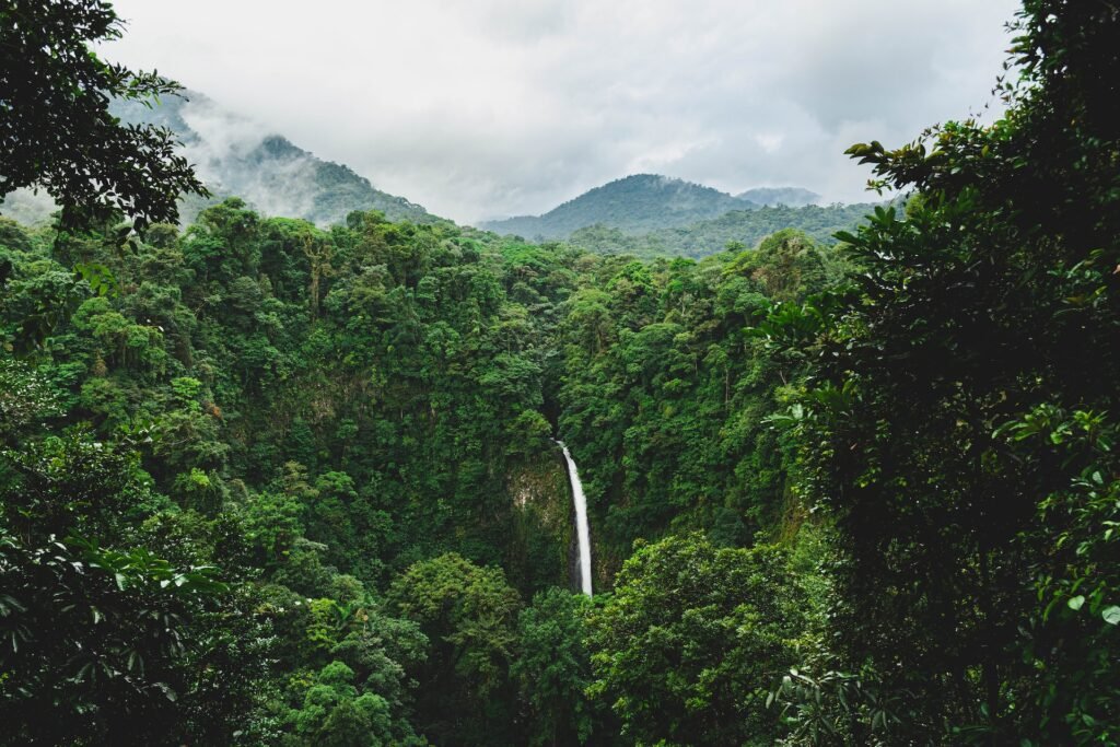 G Adventures Solo Holidays: A Costa Rican Escapade Revealed