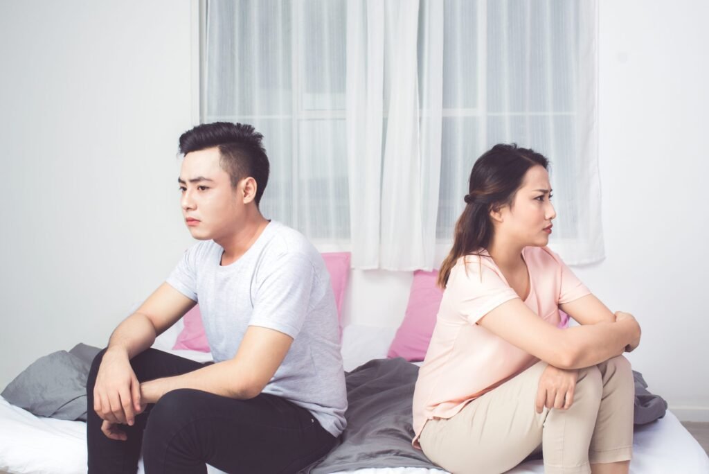 Signs Of Commitment Issues And How To Deal With Them