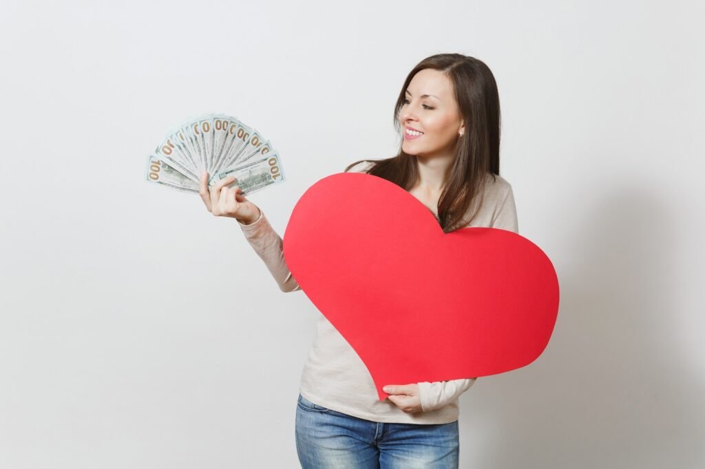 Are Women Attracted To Money? Yes And No!
